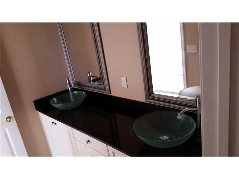 RIVIERA ISLES II - Residential