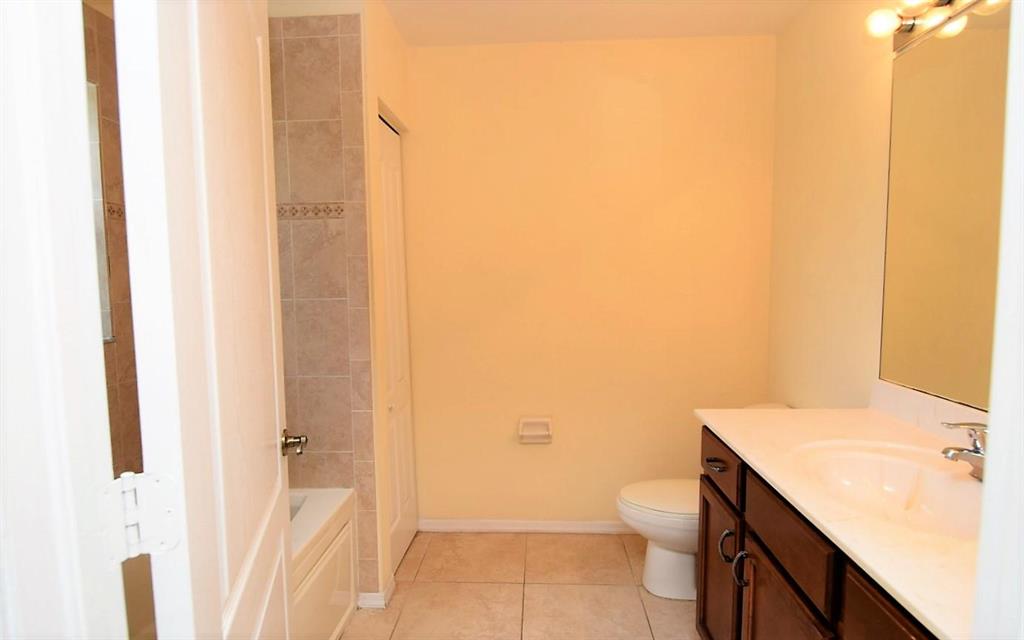 EAST LAKE VILLAGE NO 3 - Residential