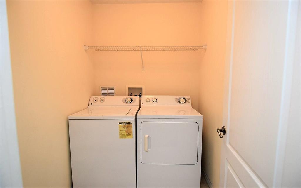 EAST LAKE VILLAGE NO 3 - Residential