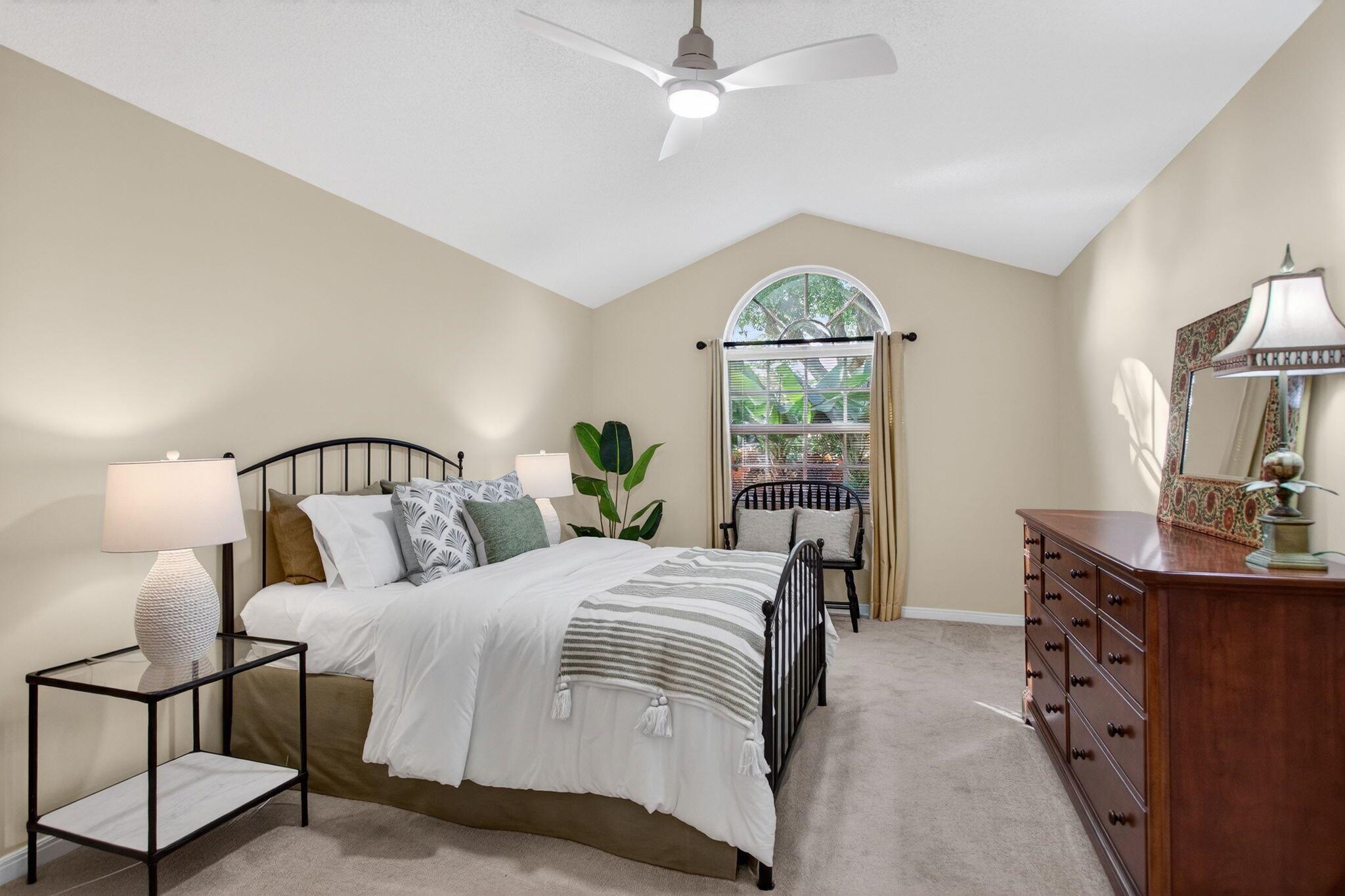 BEAR ISLAND - Residential