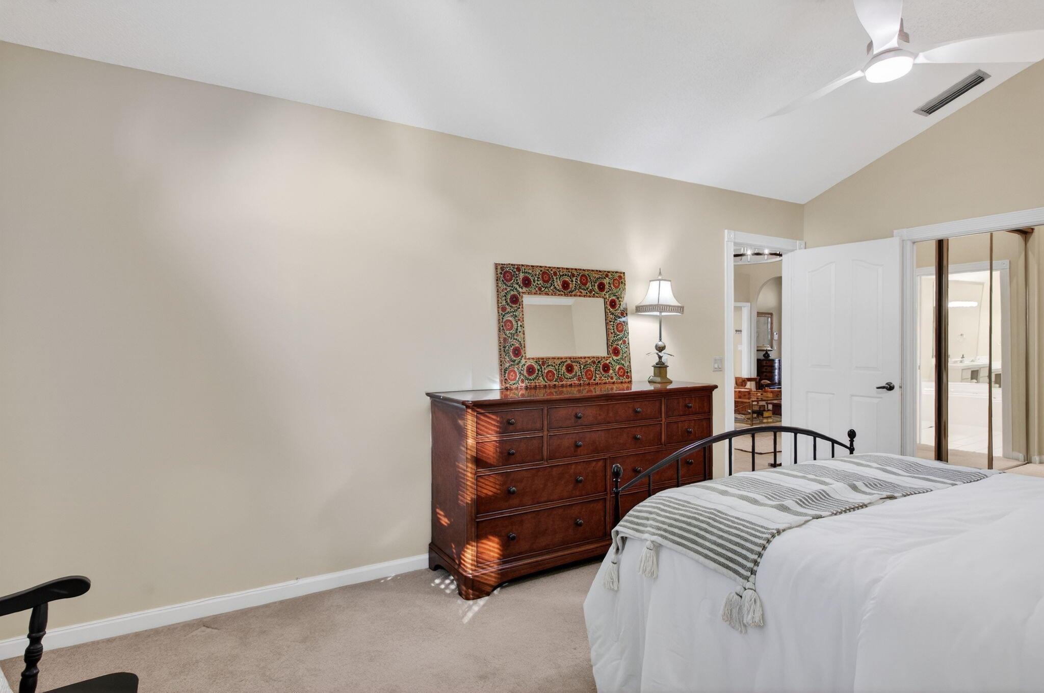 BEAR ISLAND - Residential