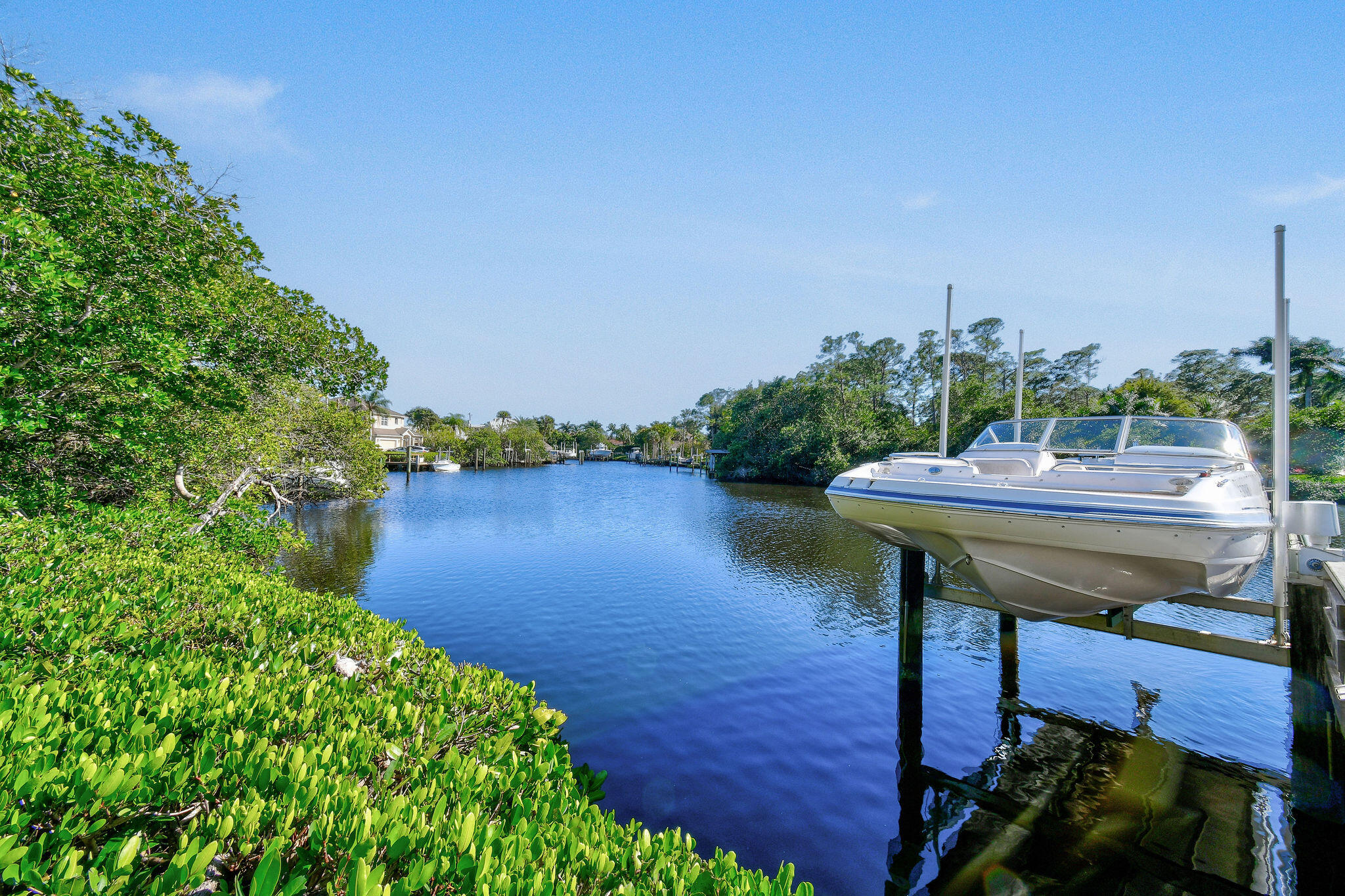 JUPITER RIVER ESTATES - Residential
