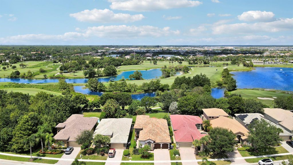 Photo of 9325 Osprey Isles Boulevard, Palm Beach Gardens, FL 33412 (MLS # R11118860)