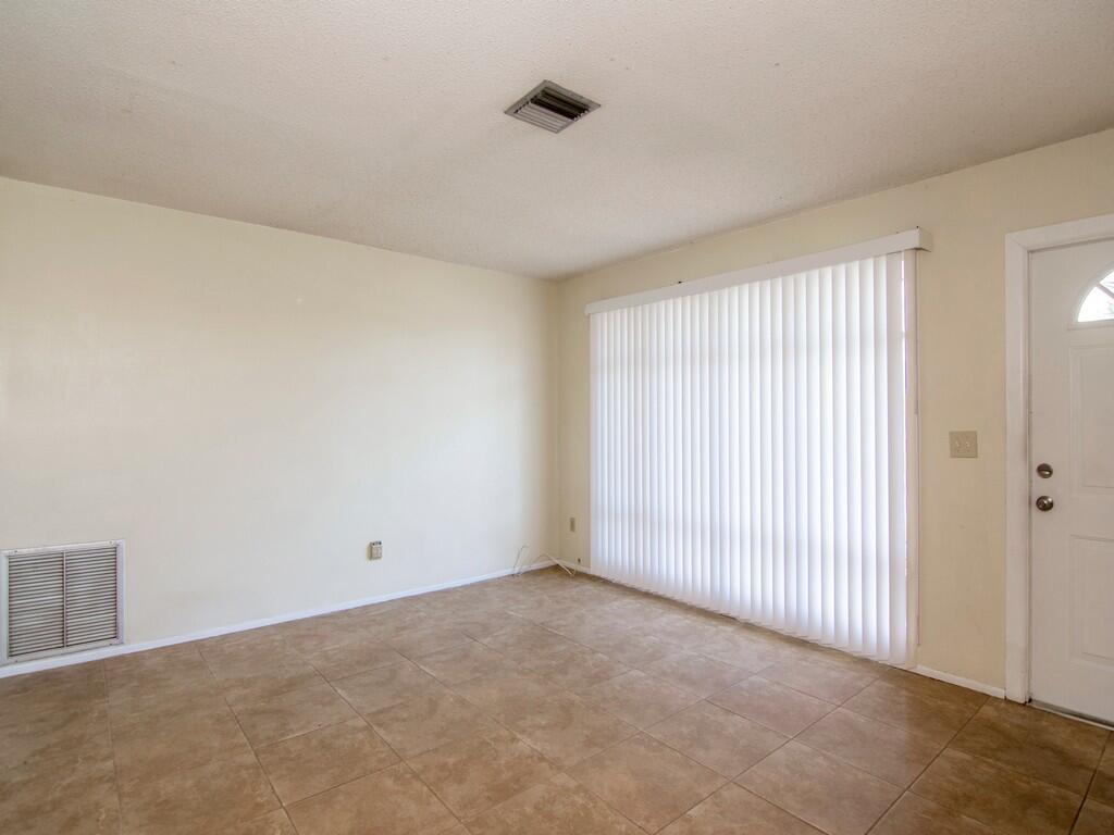 PORT ST LUCIE SECTION 45 - Residential