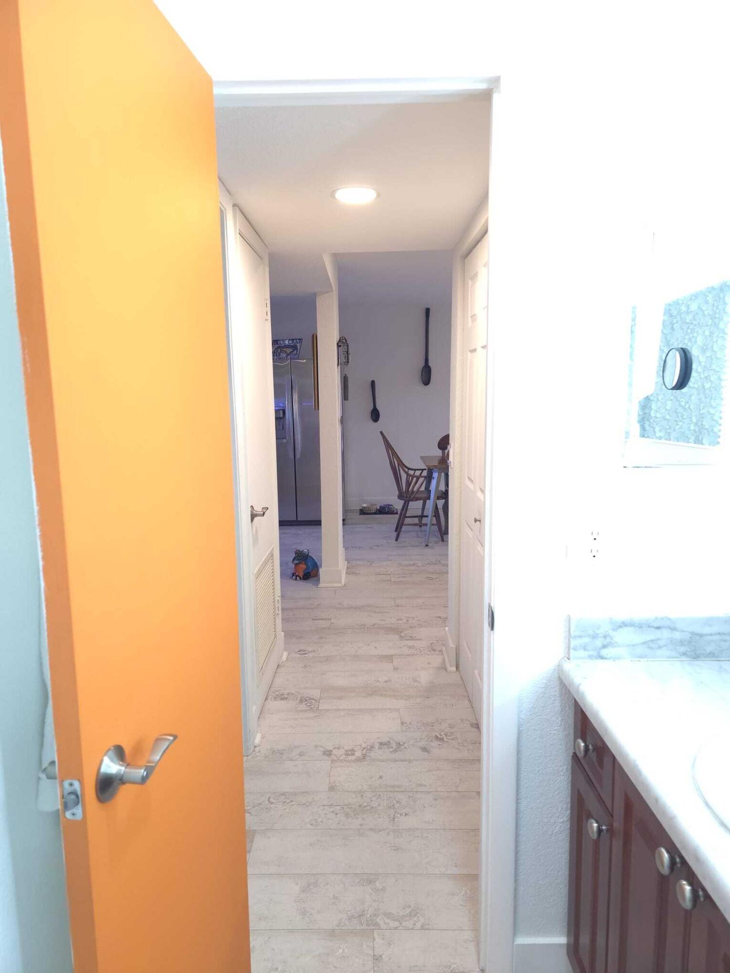 SUNRISE LAKES 123 CONDO - Residential