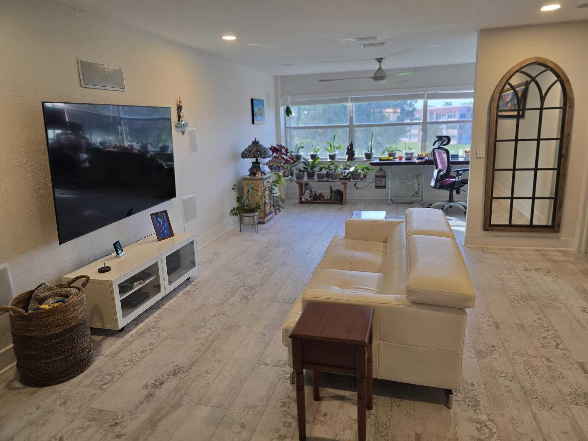 SUNRISE LAKES 123 CONDO - Residential