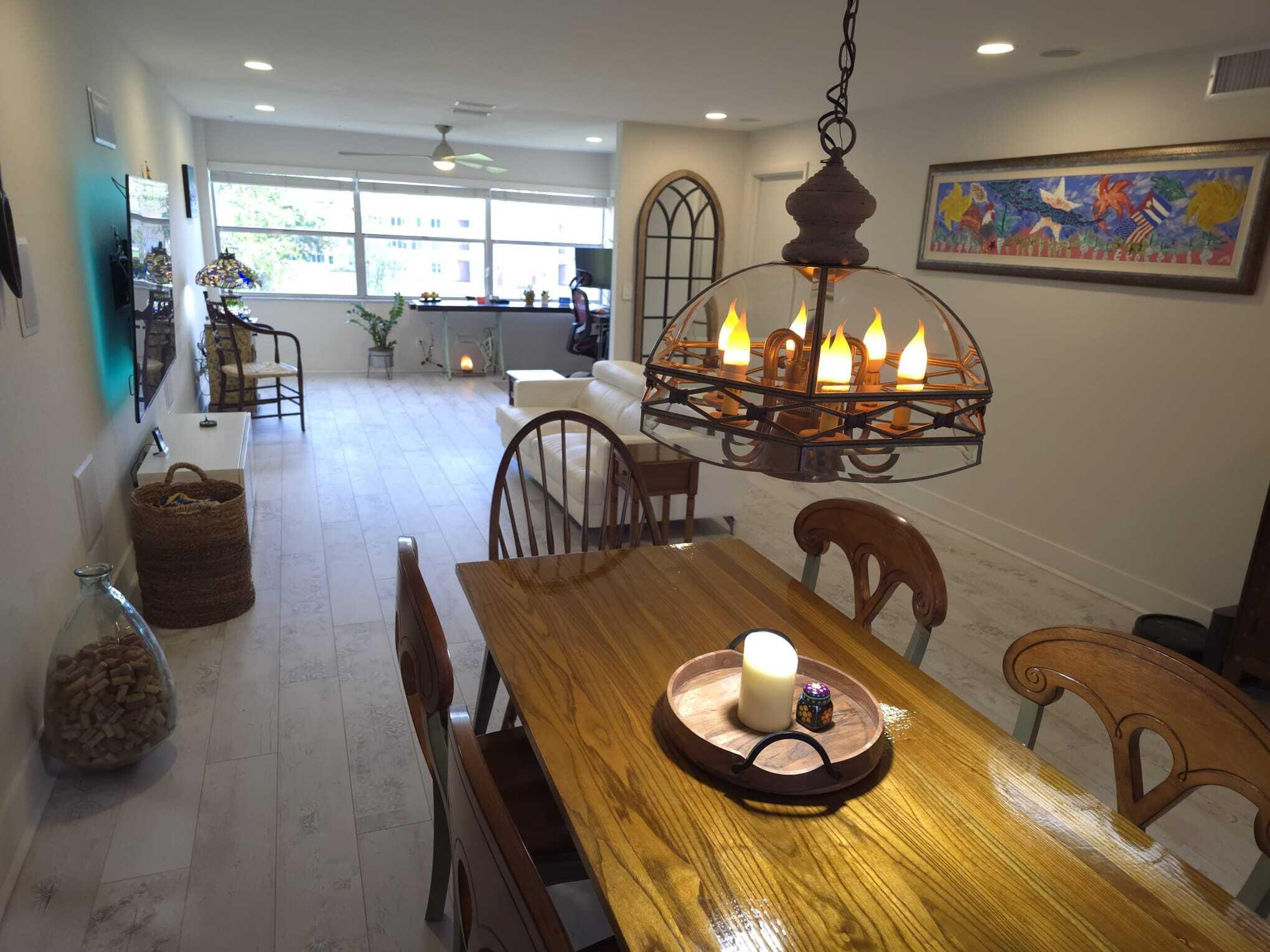 SUNRISE LAKES 123 CONDO - Residential