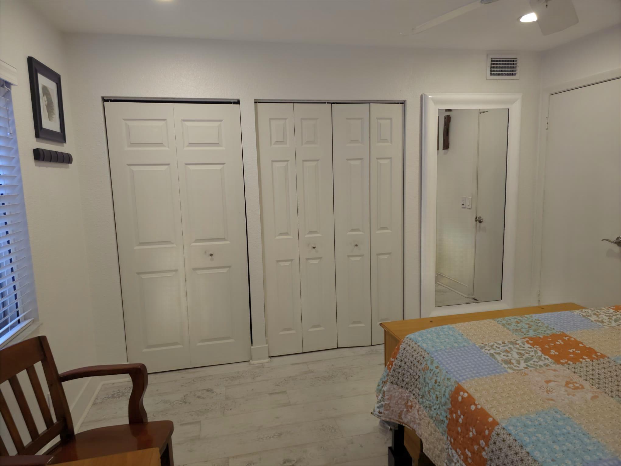 SUNRISE LAKES 123 CONDO - Residential