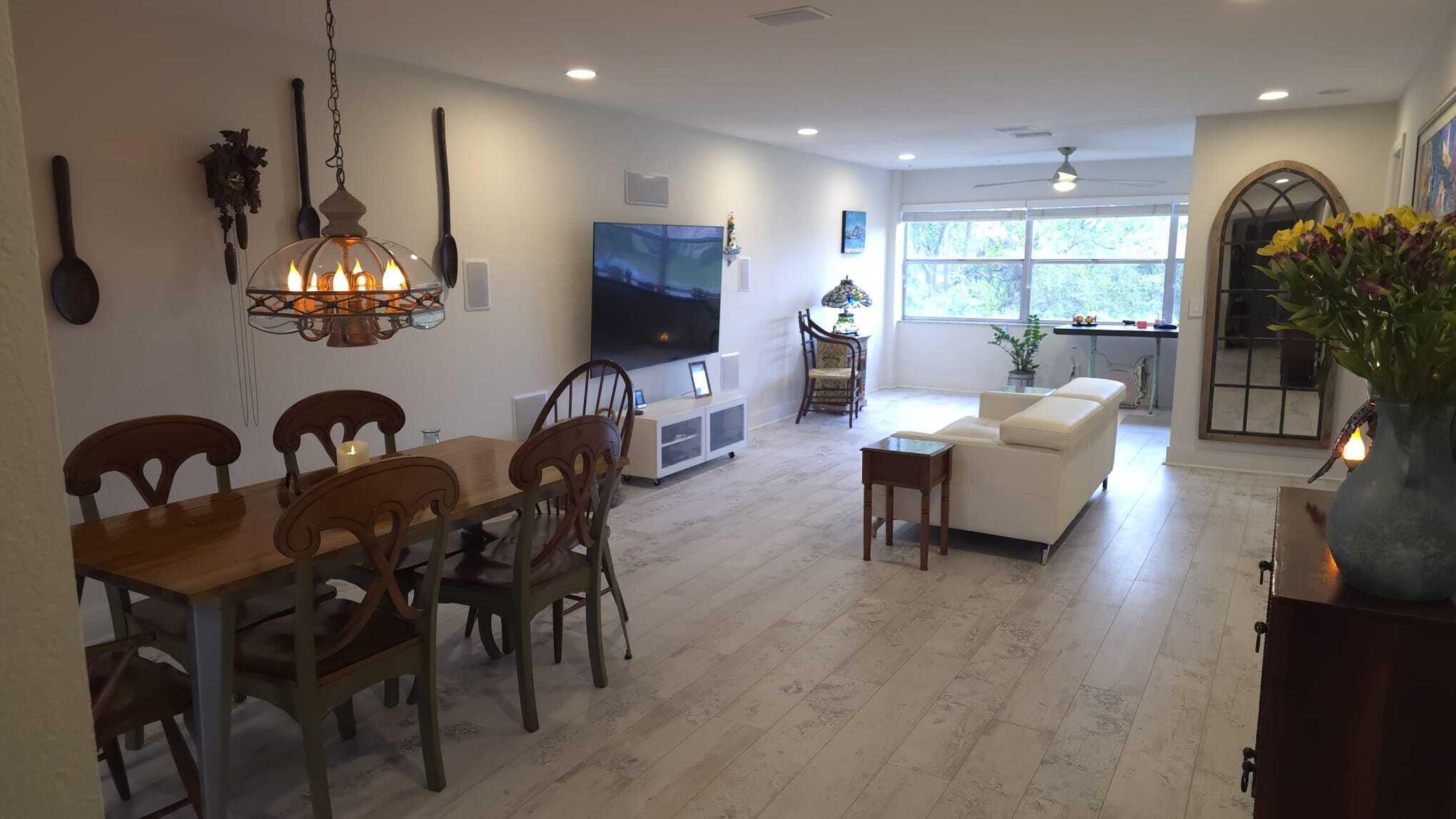 SUNRISE LAKES 123 CONDO - Residential