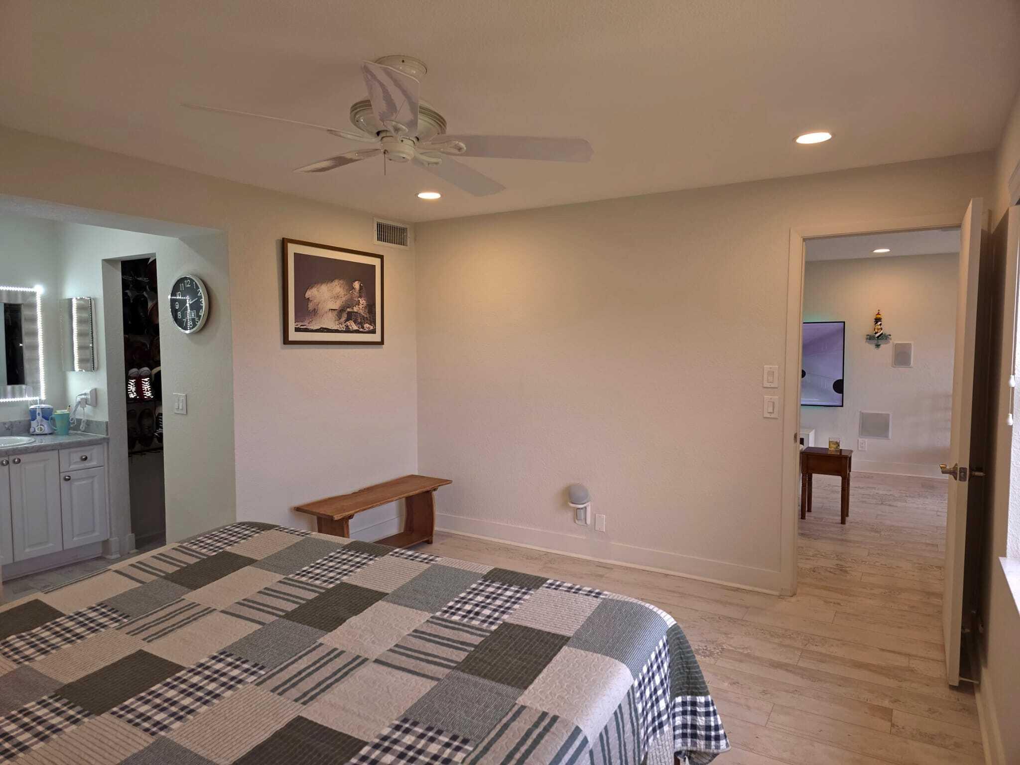 SUNRISE LAKES 123 CONDO - Residential