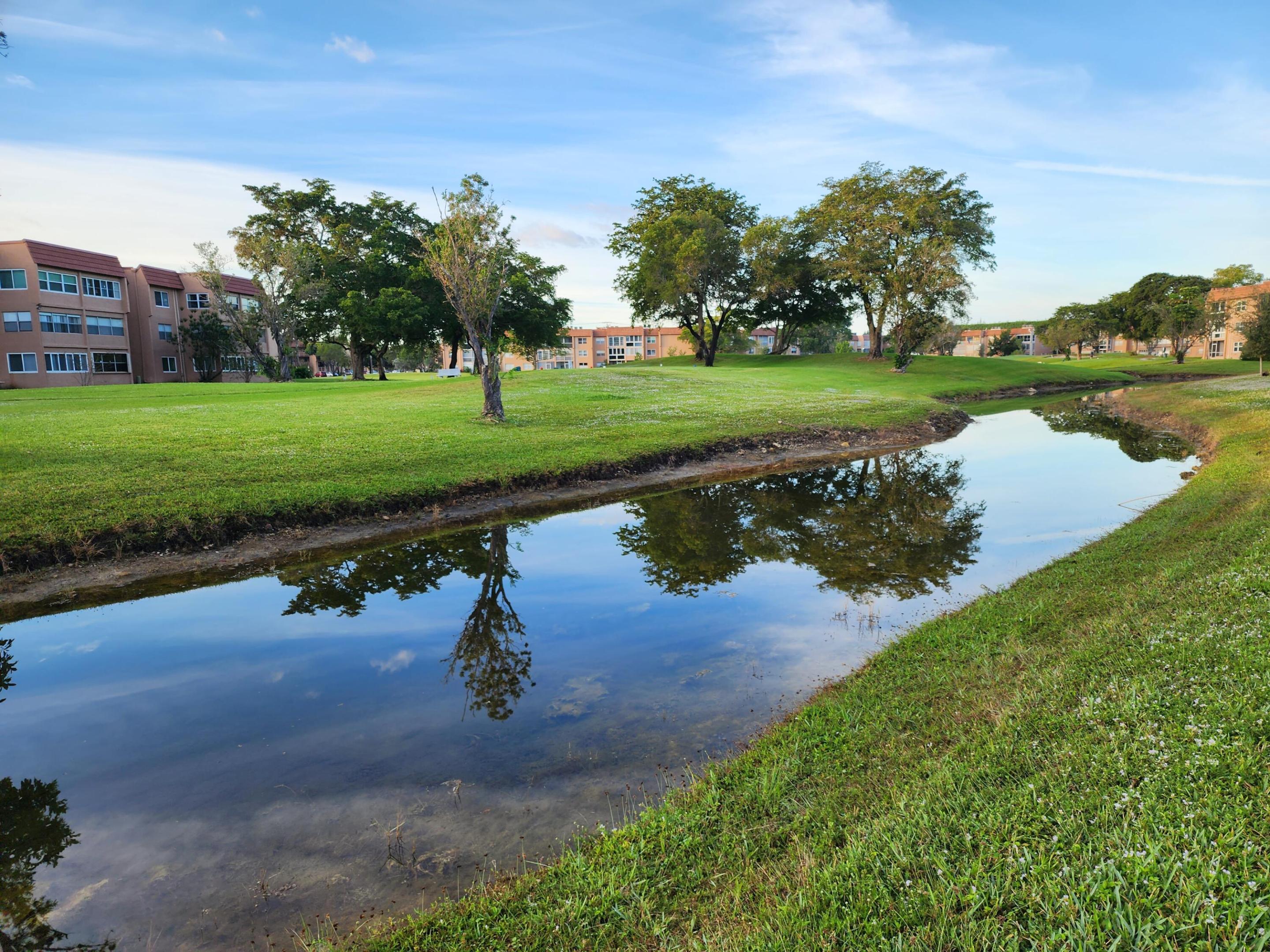 SUNRISE LAKES 123 CONDO - Residential