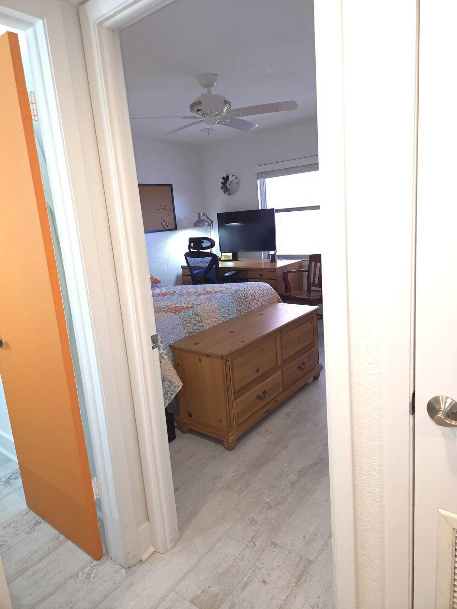 SUNRISE LAKES 123 CONDO - Residential