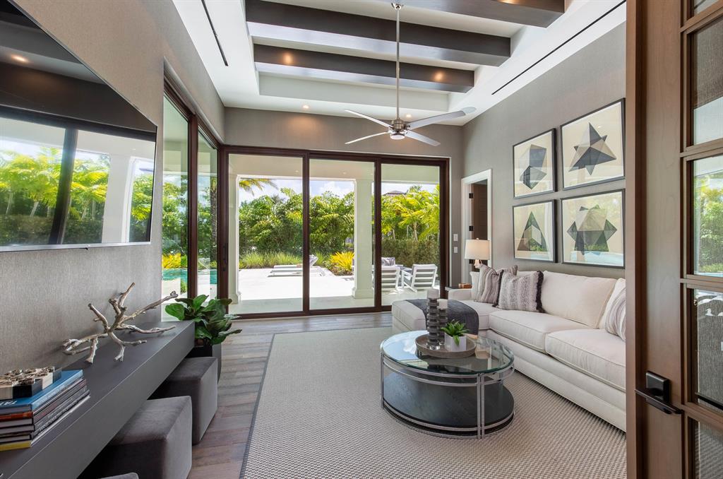 MALLET HILL OF WELLINGTON - Residential