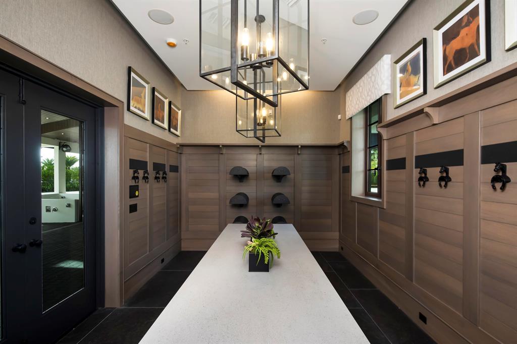 MALLET HILL OF WELLINGTON - Residential