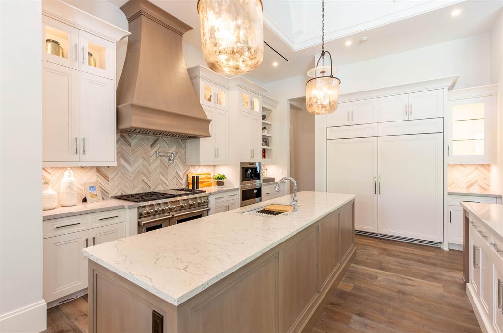 MALLET HILL OF WELLINGTON - Residential