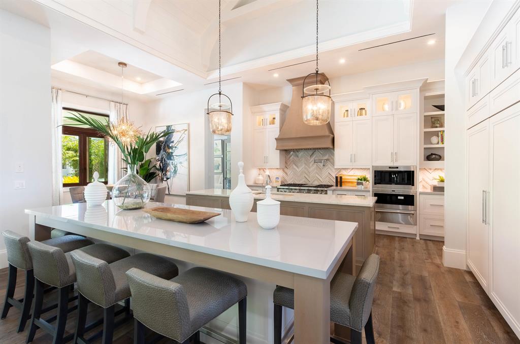 MALLET HILL OF WELLINGTON - Residential