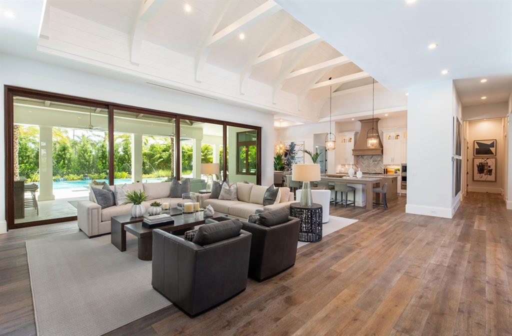 MALLET HILL OF WELLINGTON - Residential