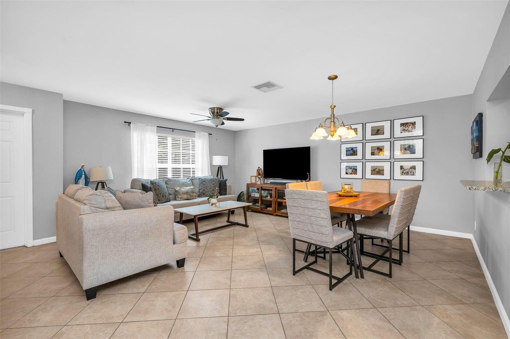 Photo of 3860 NW 122nd Terrace, Sunrise, FL 33323 (MLS # B26018297)