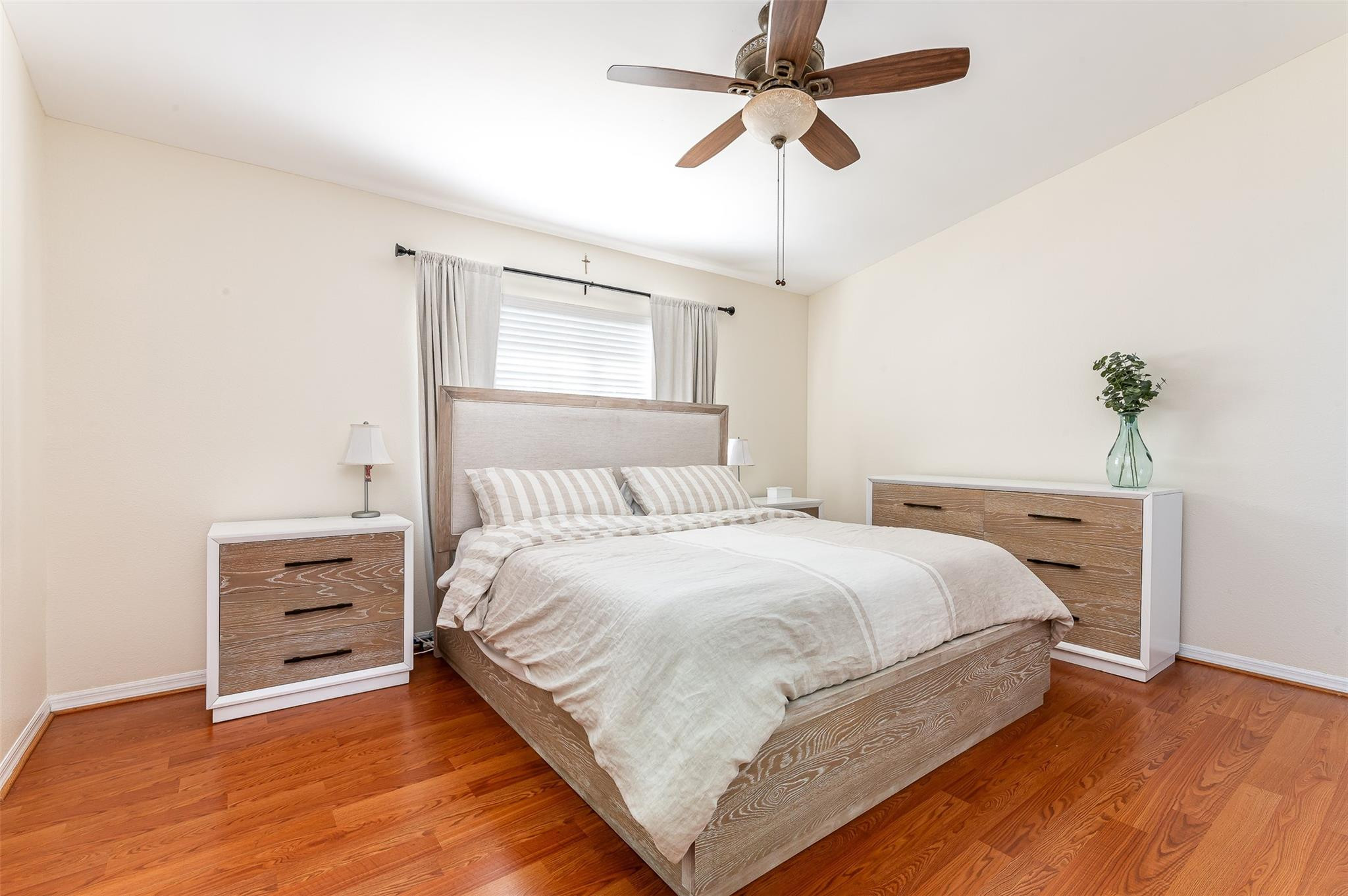 TWIN FOUNTAINS PHASE TWO - Residential Lease