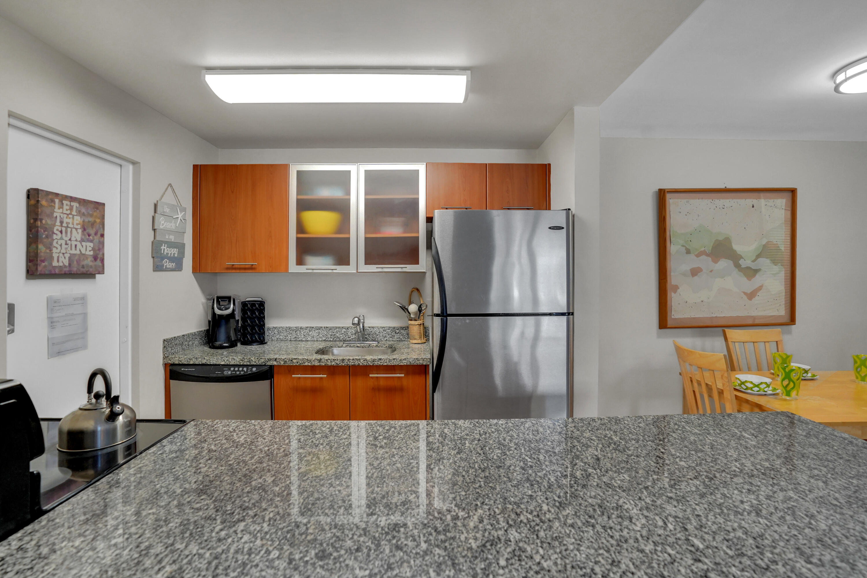 WINDWARD EAST CONDOMINIUM - Residential Lease