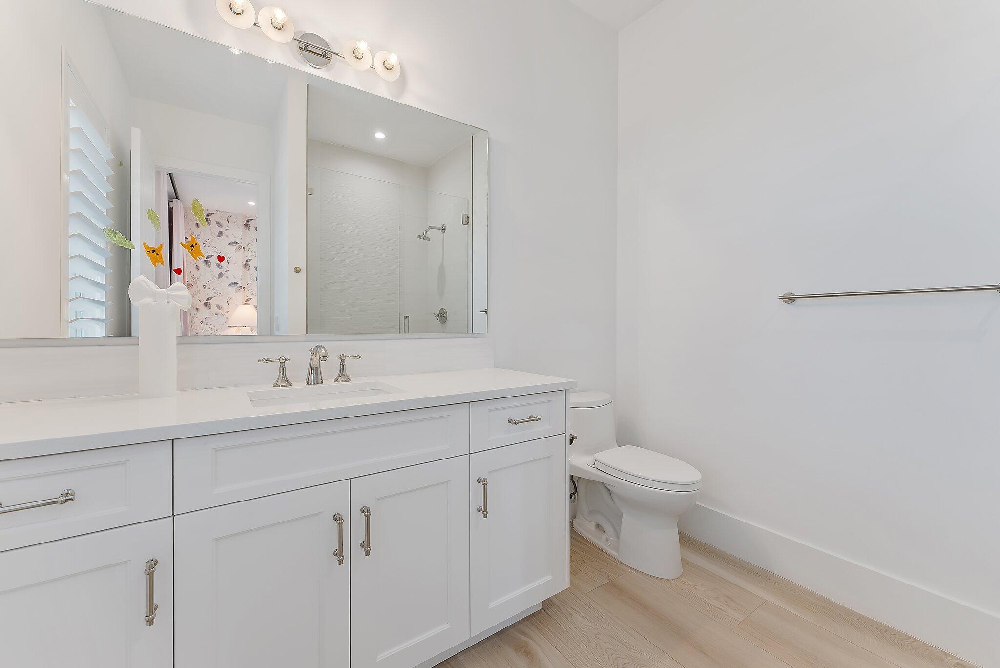 HIDDEN KEY - Residential