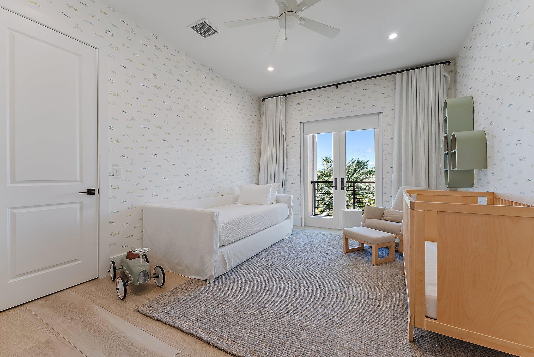 HIDDEN KEY - Residential