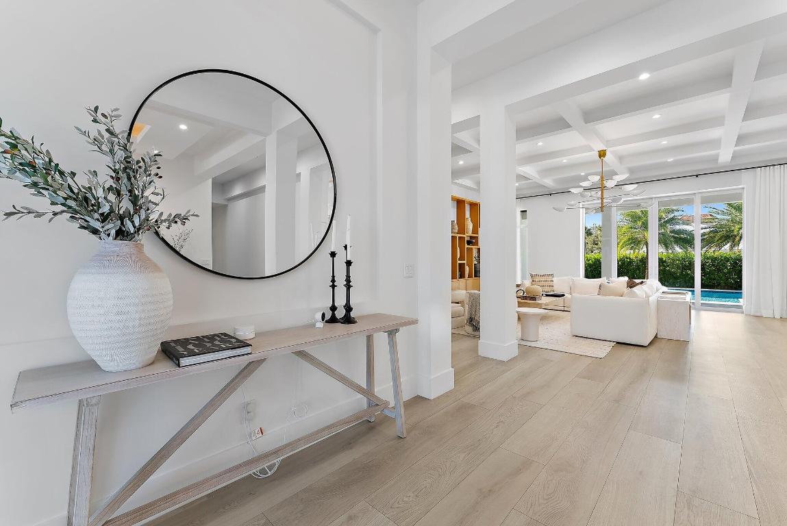 HIDDEN KEY - Residential