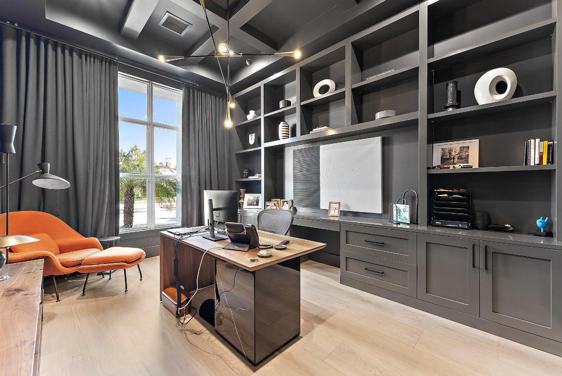 HIDDEN KEY - Residential