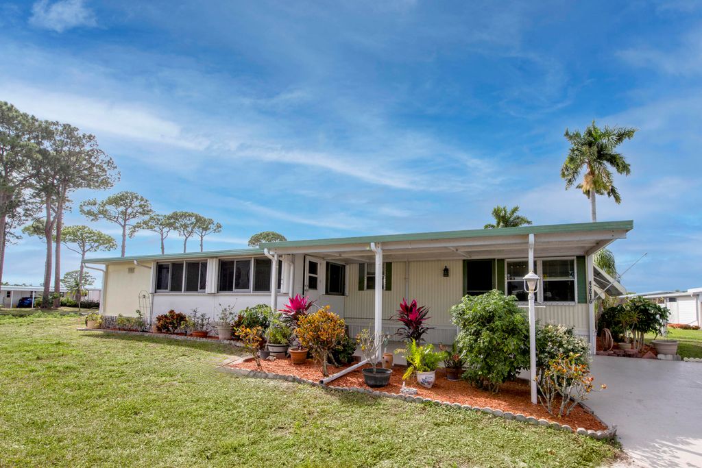 Photo of 42016 Jima Bay, Boynton Beach, FL 33436 (MLS # R11159139)