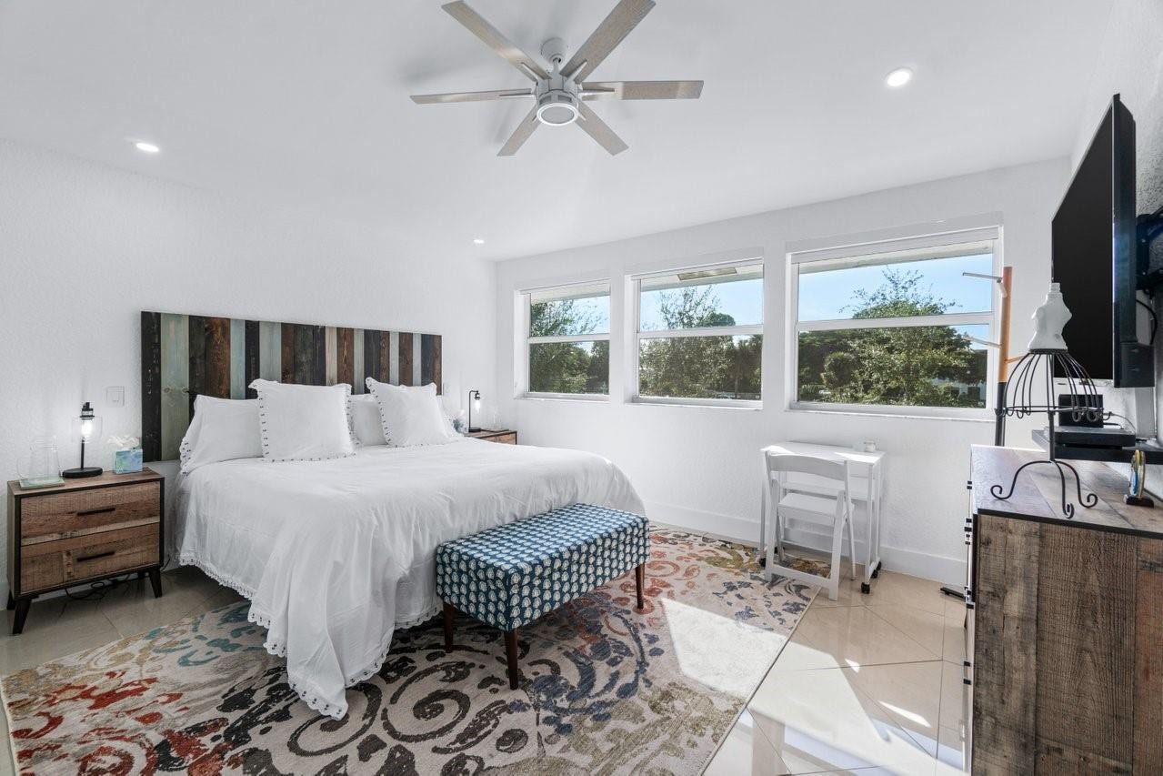 CEDAR CAY - Residential