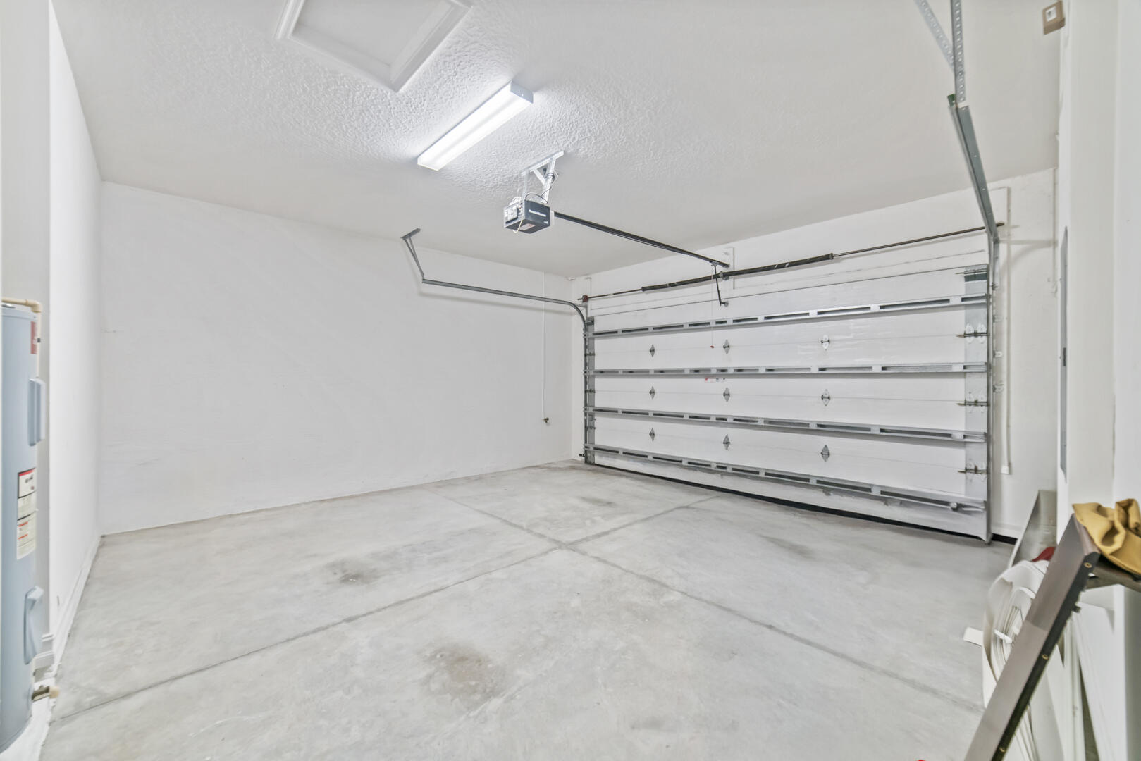 TUSCANY - Residential