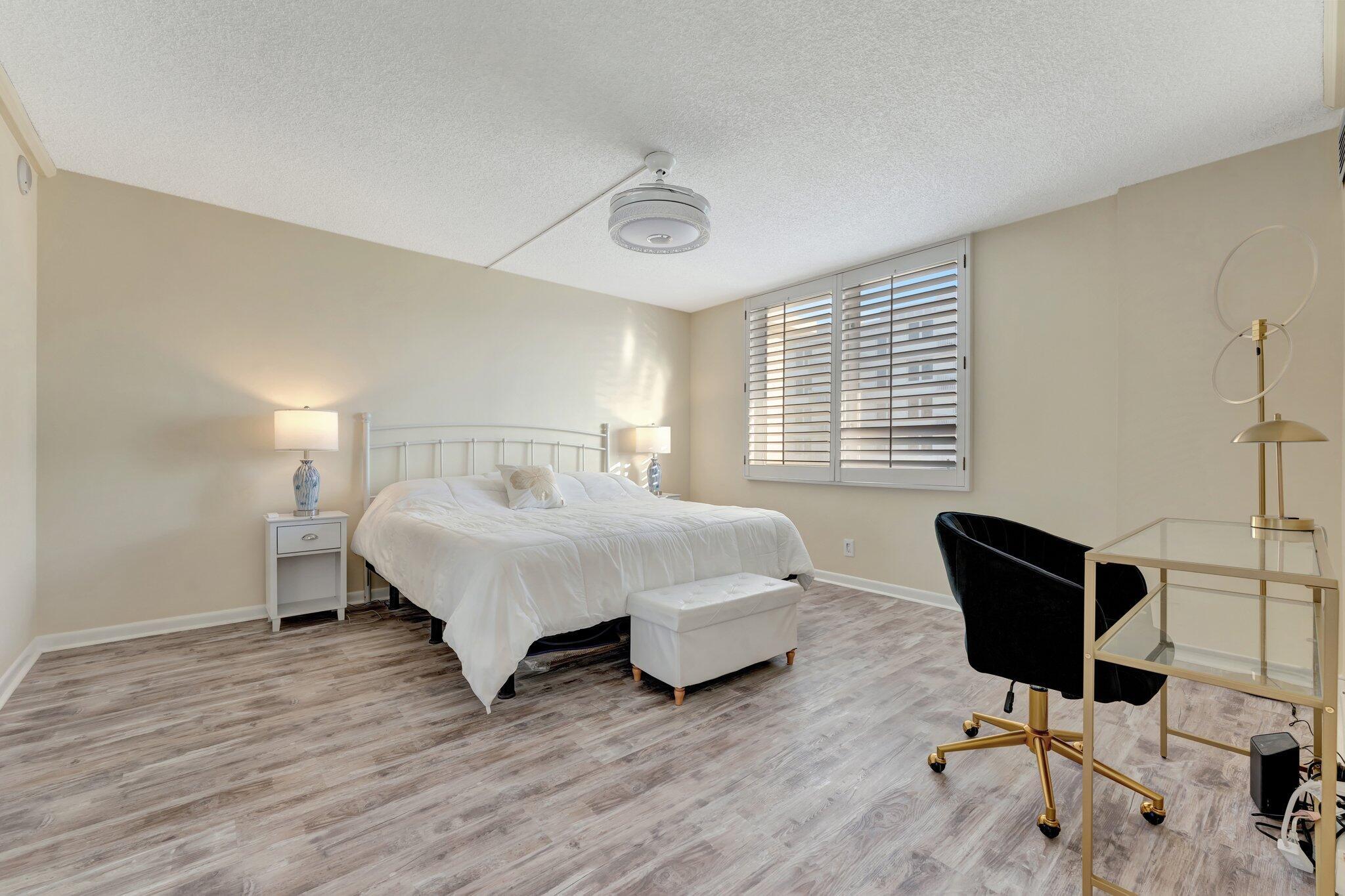 AMBASSADORS V NORTH CONDO - Residential