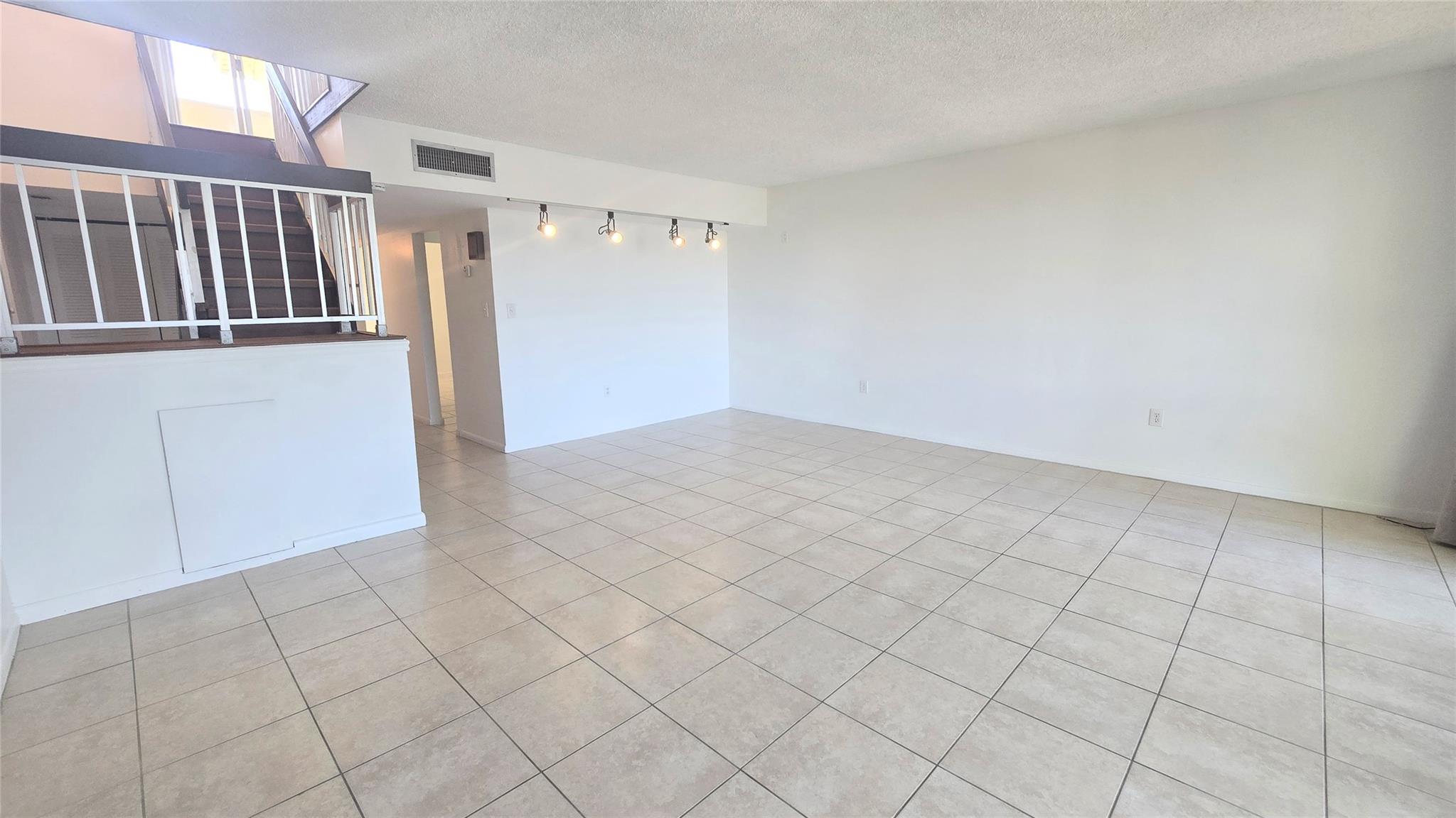 Lafayette Condo - Residential Lease