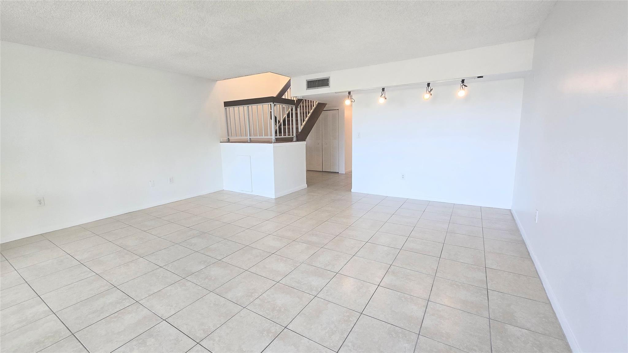 Lafayette Condo - Residential Lease