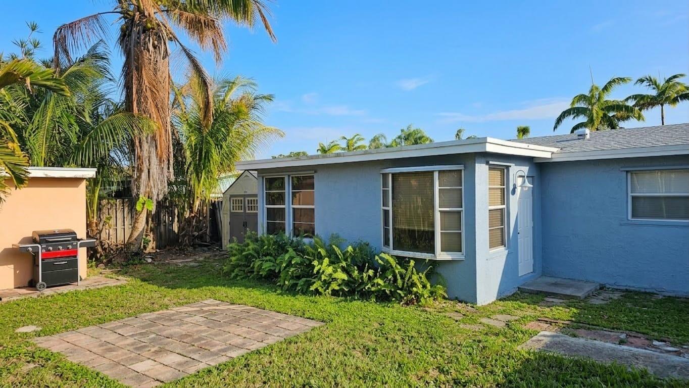 SUNRISE GOLF VILLAGE - Residential