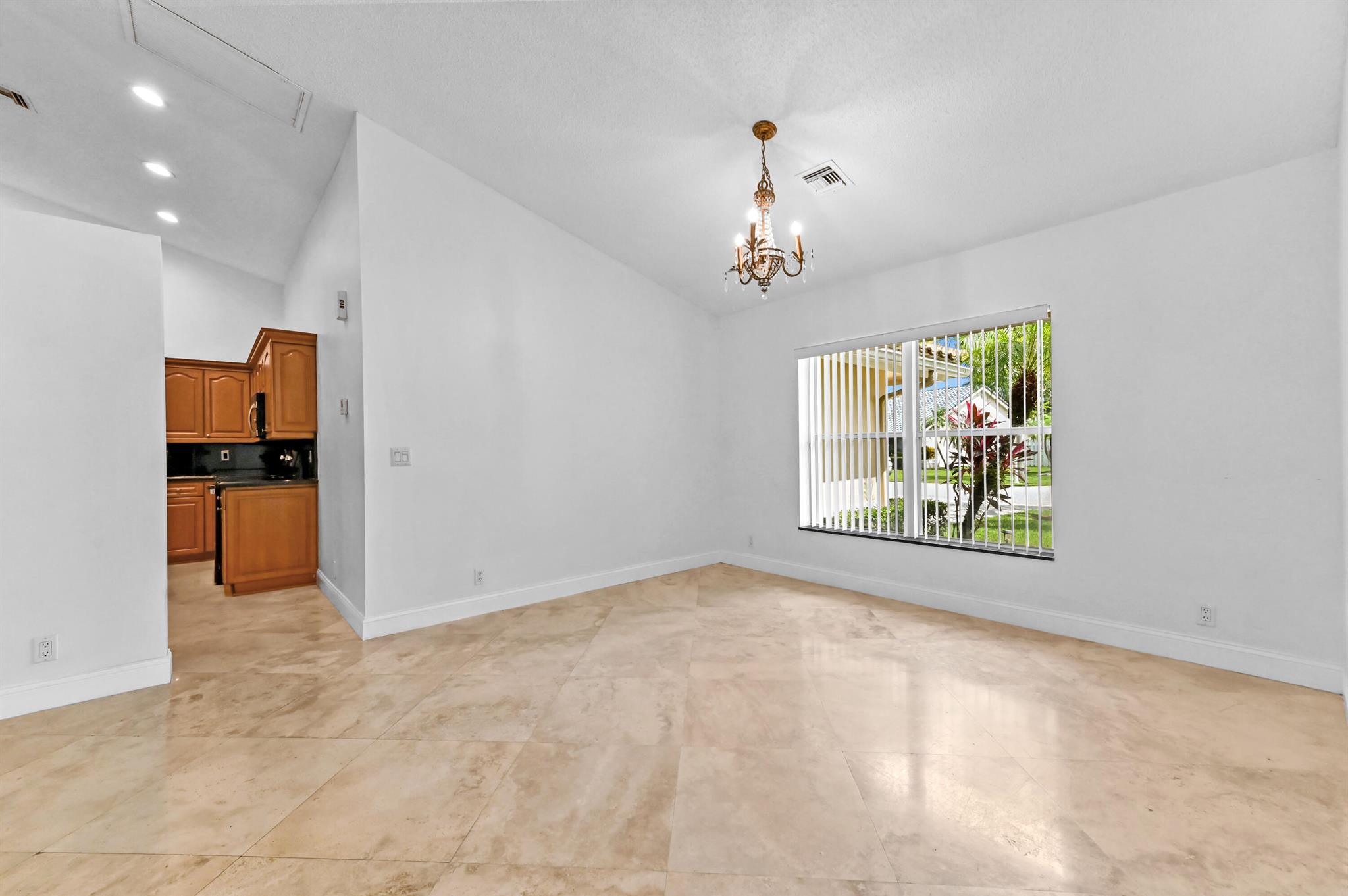 Newport Bay Meadow Villag - Residential Lease