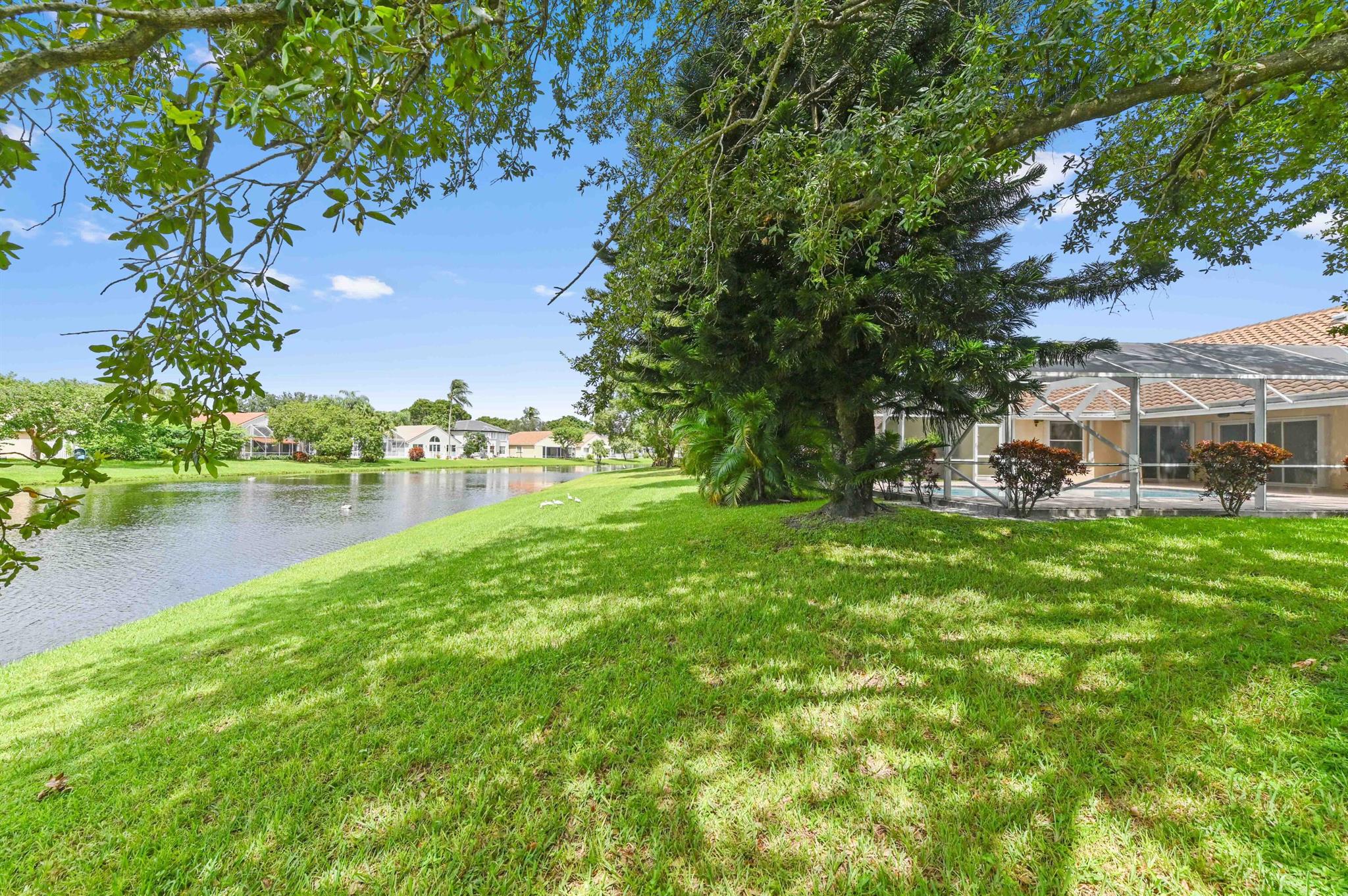 Newport Bay Meadow Villag - Residential Lease