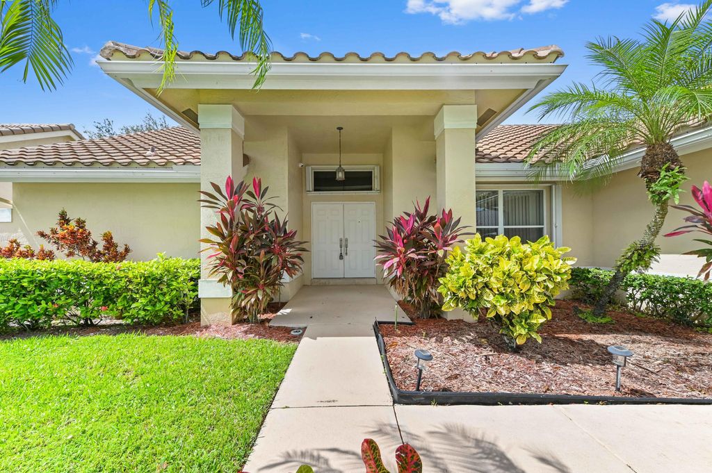 Photo of 6740 Brookhurst Circle, Lake Worth, FL 33463 (MLS # R11128503)