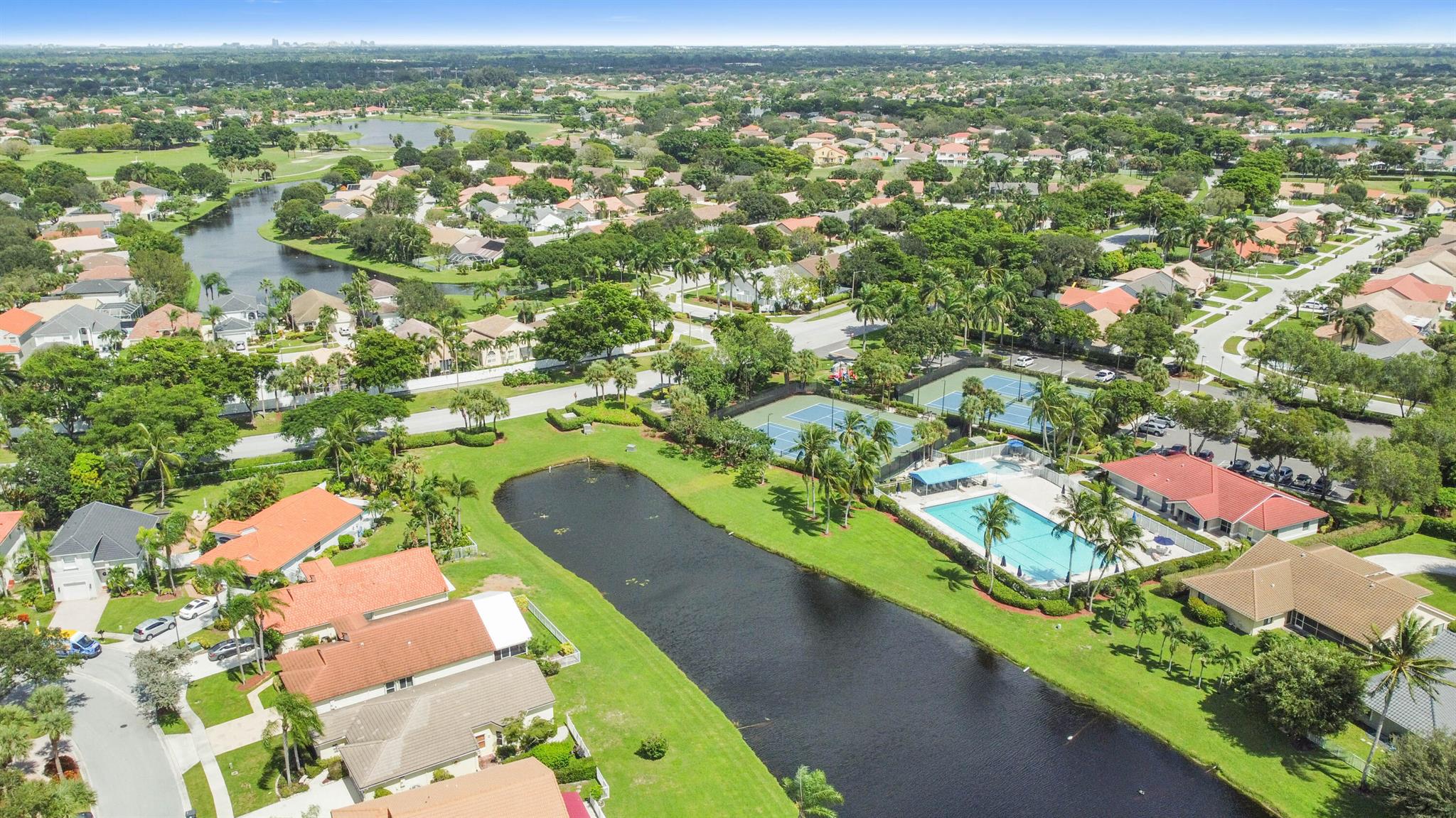 Newport Bay Meadow Villag - Residential Lease