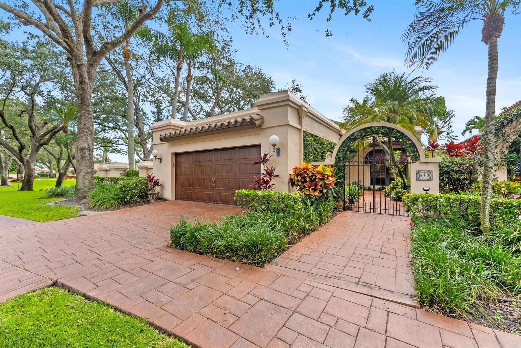 572 Deer Creek Via Genova