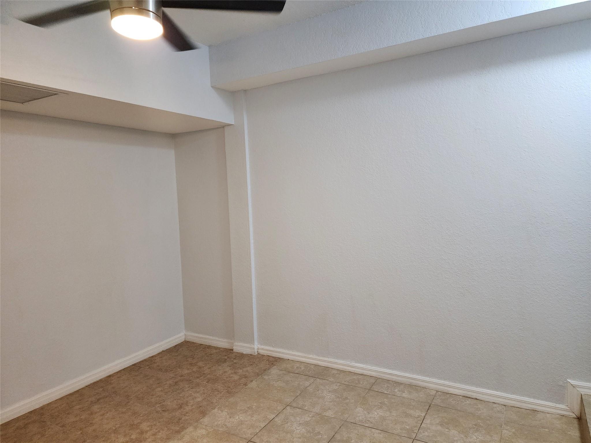AVENTINE - Residential Lease