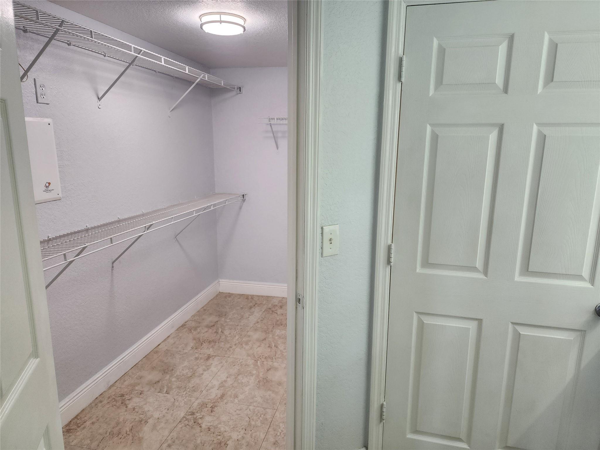 AVENTINE - Residential Lease