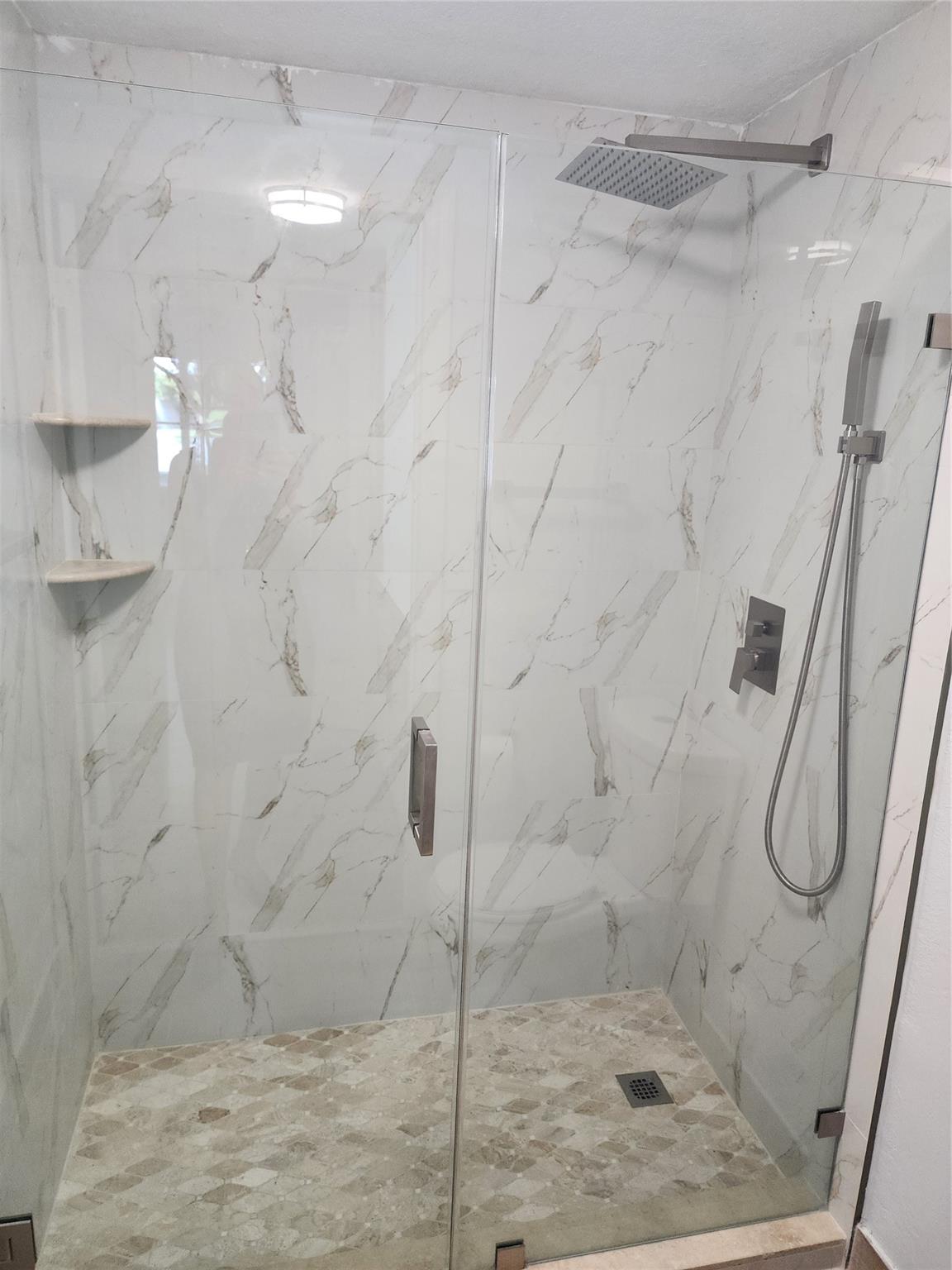 AVENTINE - Residential Lease
