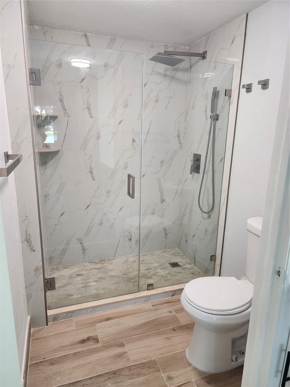 AVENTINE - Residential Lease