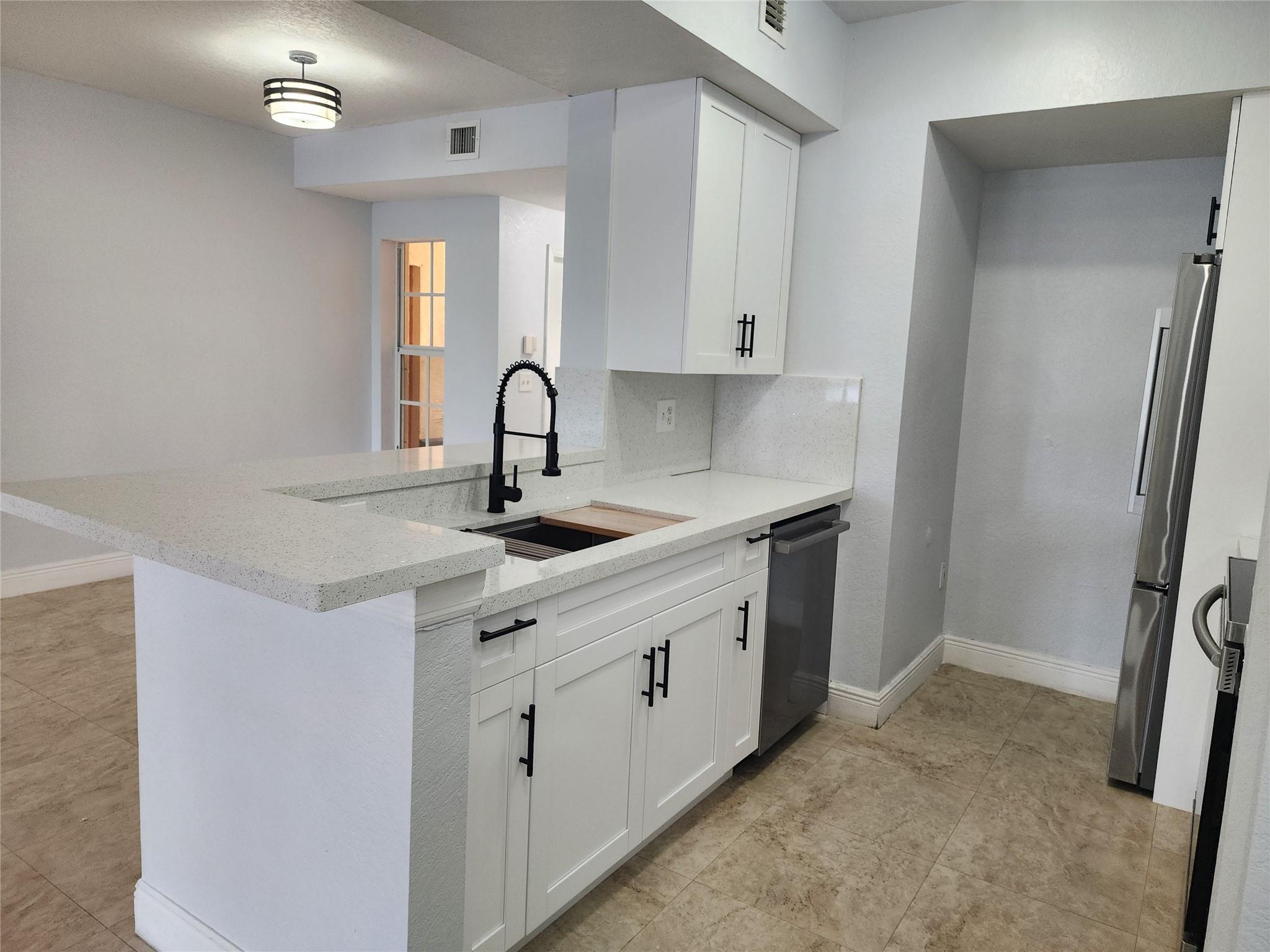 AVENTINE - Residential Lease