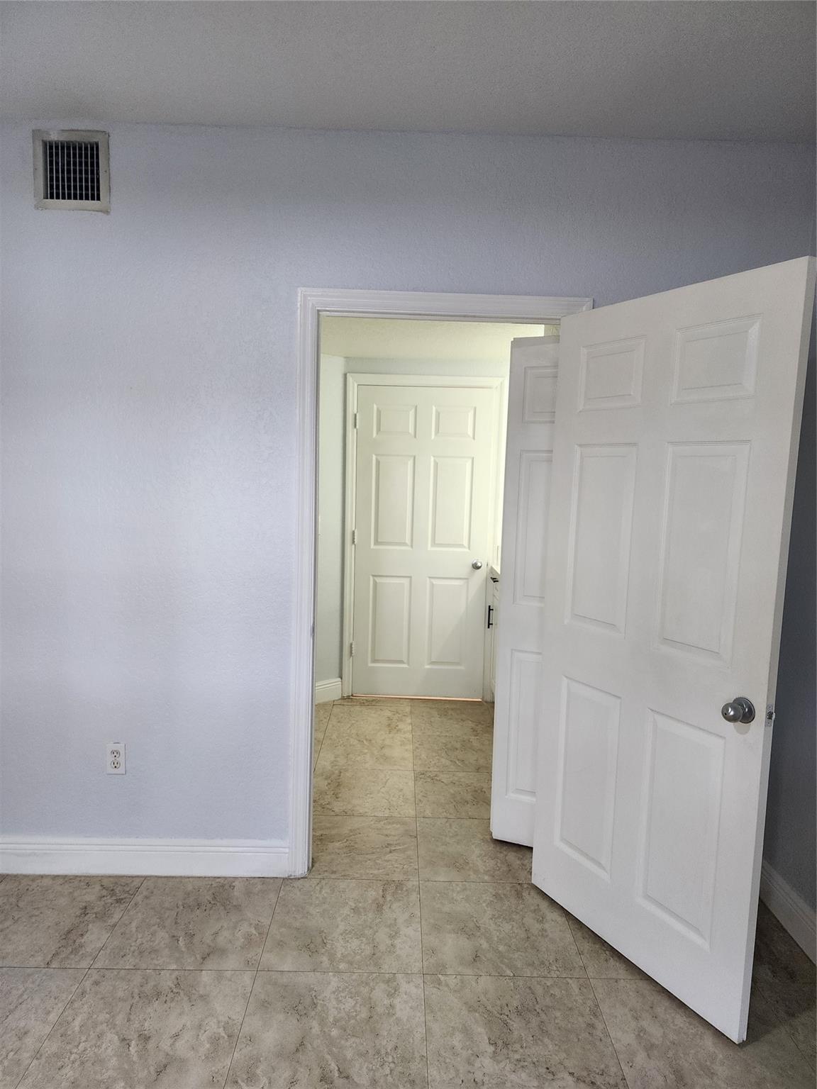 AVENTINE - Residential Lease