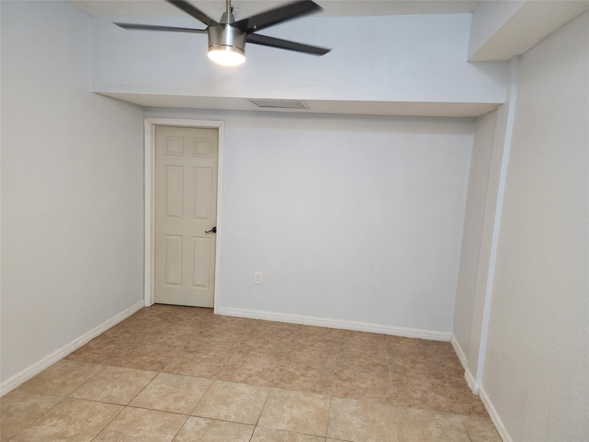 AVENTINE - Residential Lease