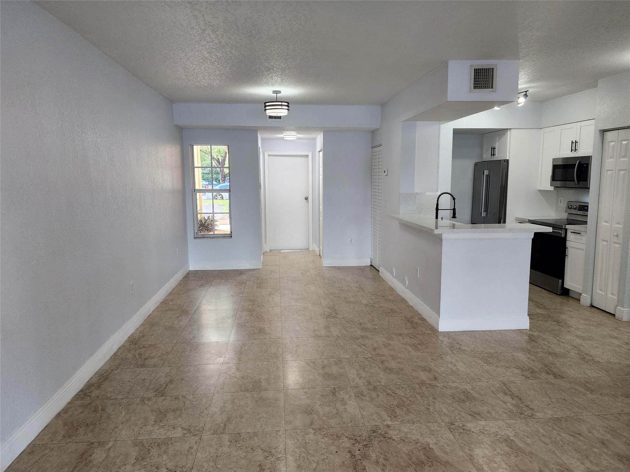 AVENTINE - Residential Lease