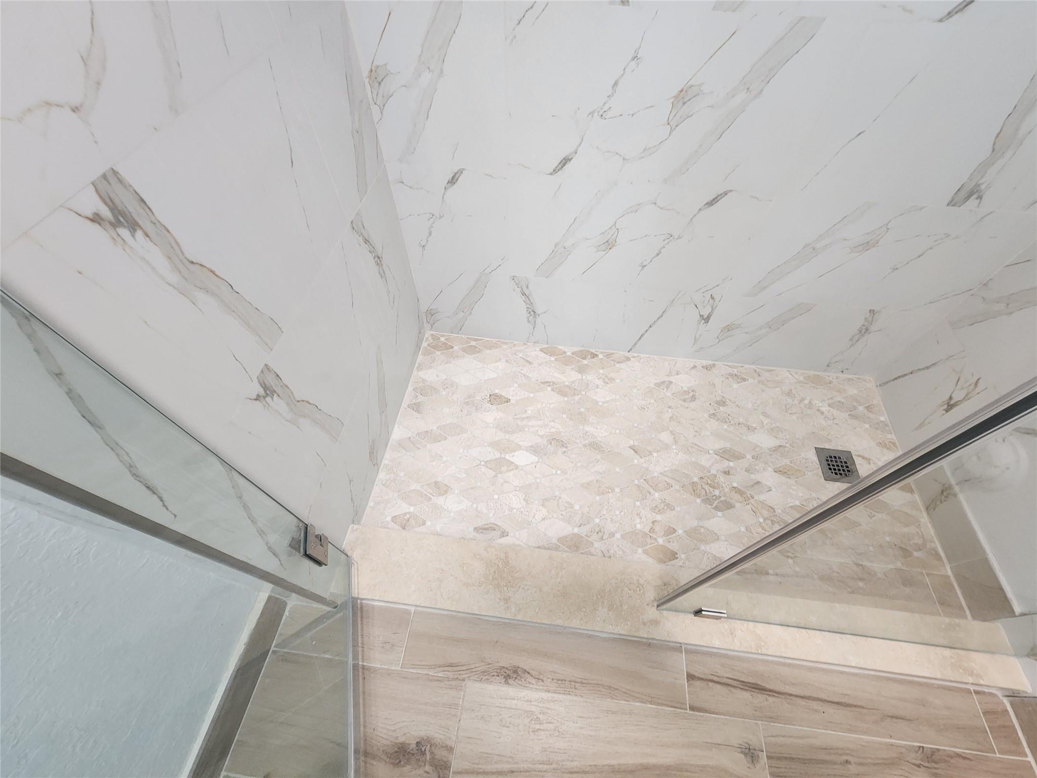 AVENTINE - Residential Lease
