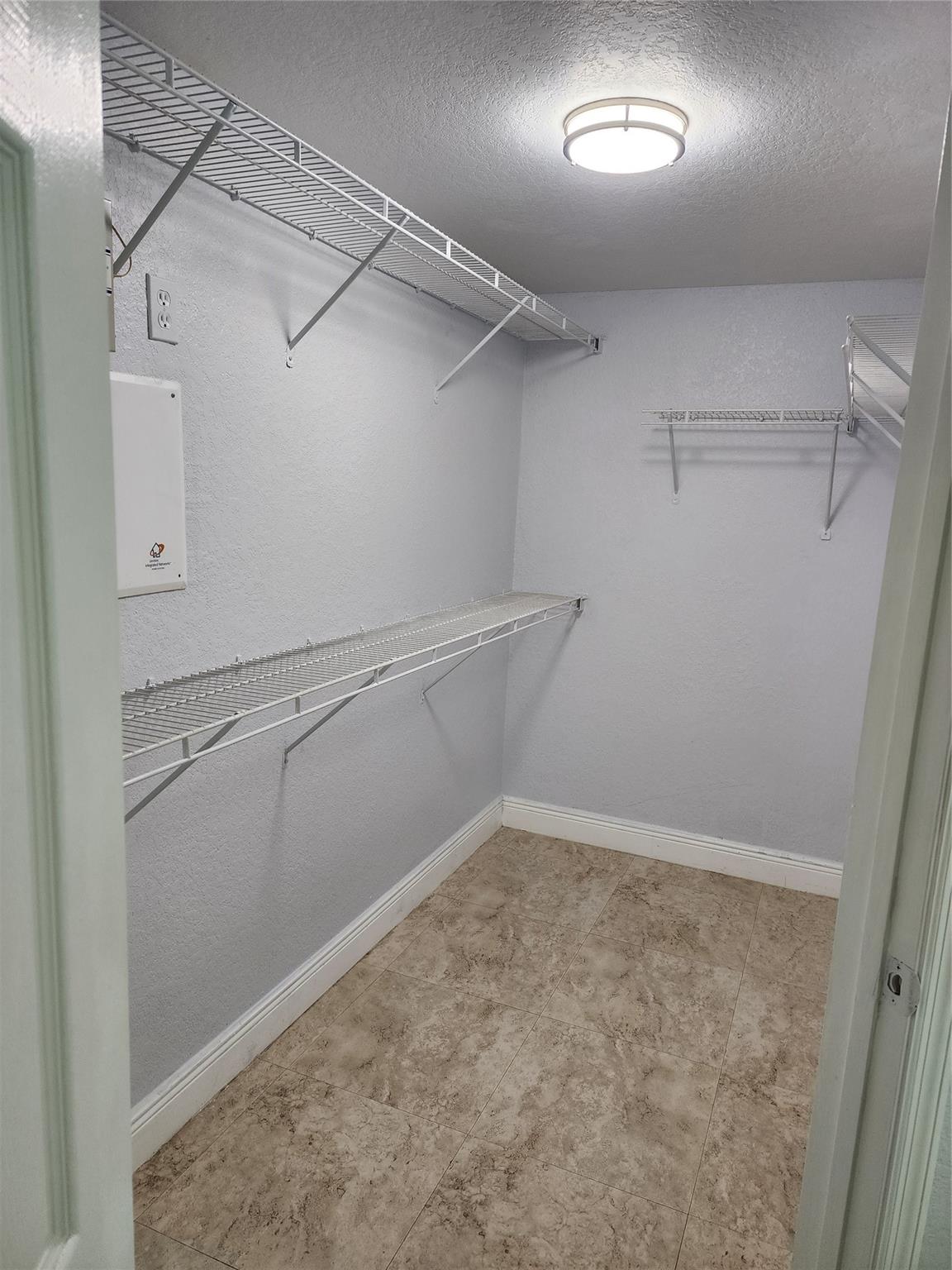 AVENTINE - Residential Lease